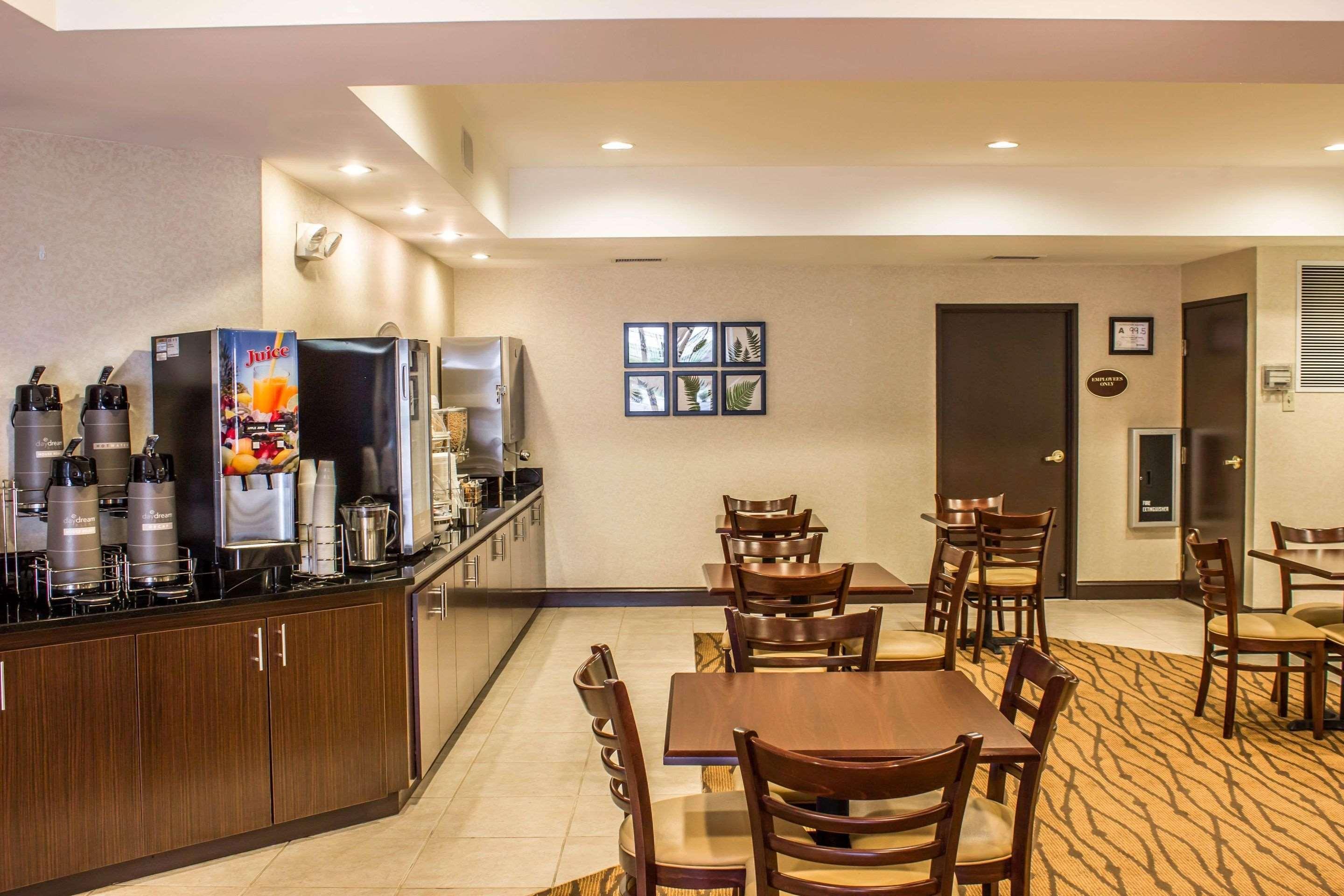 Sleep Inn Raleigh Durham Airport Exterior foto